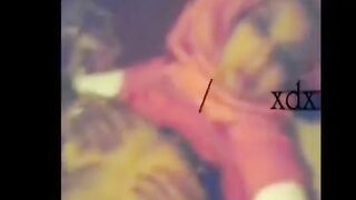 البنت الشرموطه طالعه من الجامعه بعد دراستها وبلبسها في العربيه مع صاحبها بالجامعه قاعده بتمص في زوبره ال م سكس مصري طلعه ليها وهو بيشدها من الحجاب ال لبساه
