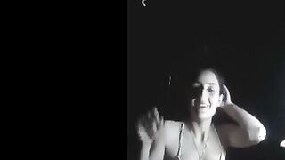 البنت الفاجره بتتكلم مع خطيبها وتقوله نفسي اتناك منك اوي من وقت مخطبنا وكسي بياك سكس مصري ل فيها وبتلعب فيكسها هو ومعاها عالتلفون