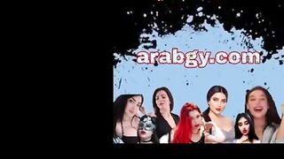 البنت المتناكه نايمه فاشخه رجليها وبتدخل الزوبر الصناعي في كسها للاخر وتطلع فيه وصاحبتها اللبوه سانده ايديها علي ركبتها شرمها سكس موقع سبعة ونص  وهي مفلقسه طيزها للخول ماسك زوبره وراها وبيدخله في كسها