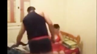 ابويا الهيجان بعد كبر سنه زوبره بياكله شرمها سكس موقع سبعة ونص وانا بحب اراضيه وعيزه اريحه بمسك زوبره بدعكه في ايدي براحه اوي وبحشره وسط بزازي
