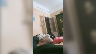 لوكا الشرموطه مع صاحبها احمد في  نيك مصري غرفه نومه وهو مطلع زوبره من البنطلون وبينيك فيها اوي وهو ماسك في بزازها