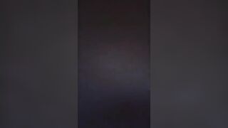الراجل منوم مراته عالسرير ورافع رجل واحده والتانيه منومها عالسرير وشغال لعب في كسهلا بيبعبصها سكس مصري  الاول وبيداعبها وبعدها بيبدا ينيك فيها