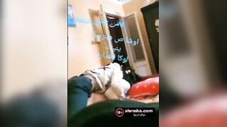 اوشا بينيك لوكا الغداره عالسرير وهو  نيج موقع سبعه ونص موقع سبعة ونص نايم فوق منها ومطلع زوبره من البنطلون وهاريها نيك من تحته مش عايز يرحمها