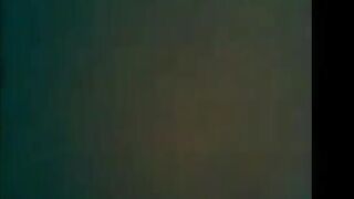 المحجبه الشرموطه هربانه من الجامعه ورايحه شقه زميلها في الجامعه وهو قالع بنطلونه  شرمها سكس , موقع سبعة ونص. , موقع سبعه ونص ومطلع زوبره وهي بتمصه كله في بوقها