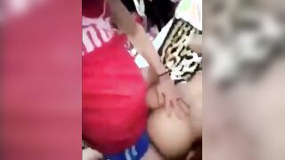 الواد الخول بياخد صديقته ومنومها غصب عنها علي بطنها  نيج عراقي موقع سبعة ونص , موقع سبعه ونص ومقلعها البنطلون بينيك في طيزها مدخل زوبره فيه وشغال رزع