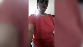 الشرموطه وهي مش بترحم كسها من اللعب وبتبعبص في كسها بصباعها وتلعب   سكس مصري , موقع سبعة ونص. , موقع سبعه ونص فيه اوي هرياه من اللعب فيه وبتشوف كسها واسع