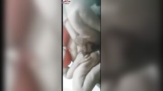 اللبوه طالعه علي زوبر عشيقها وهو مدخله في طيزها  سكس مصري , موقع سبعة ونص. , موقع سبعه ونص والقادره ماسكه شعر كسها بتشد نفسها منه وهي طالعه ونازله عليه