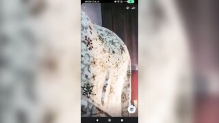فيفي عبده الممثله المتناكه فارده شعرها  نيك مصري قدام وقاعده عالكنبه بالكاش الطول وبتقلعه ترميه عالارض وبتشوف جسمها من جوه