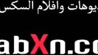 الراجل بيشغل الاغاني للبوه بتاعته وجايبها تفرفشه وتهز في جسمها ووسطها وهو ماسك الشيشه موقع سبعة ونص افلام سكس طويلة  الالكتروني بيشد في الدخان وينفخ في وشها
