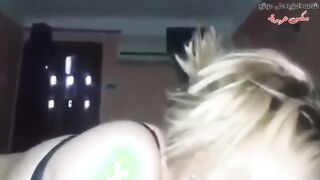 الراجل نايم عالسرير مطلع زوبره من البنطلون ومنزله لتحت والقحبه ال جايبها موقع سبعة ونص سكس مصري جامد  فاتحه بوقها اوي مدخله زوبره كله جواها وبتمص فيه