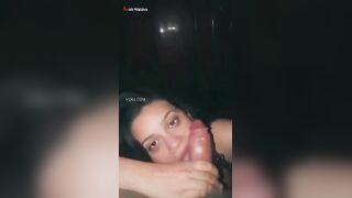 الشرموطه عالسرير بتعصر وتلعب في بزها السشمال هي ومطلعاه من الستيانه الحمرا بتاعهتها  سكس مصري جديد موقع سبعة ونص وقاعده عالسرير وبعدها بيكلمها صاحبها الهيجان بتنزله في العربيه بتاعته وتفضل تمص في زوبره