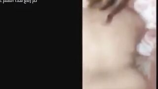 ام شعر اصفرؤ مفلقسه طيزها وعالسرير قالعه هدومها كلها واخوها المتناك بيبعبصها في شرمها سكس موقع سبعة ونص  طيزها وبيضربها عليها علشان تنزل لبنها