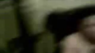 البنت الفاجره بتخون جوزها مع ابن عمها وهي بتحطله منوم كل ليله وتروح لابن عمها قالعه هدو سكس مصري مها زيه وبيبوسها في بوقها جامد بوس مشبك