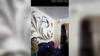 البنت قاعده عند عمتها وابن عمتها بيستغل نزول امه السوق وبيستفرد ببنت xnxx xxnxx مصري  موقع سبعة ونص  خاله وبيقوم ينام معاها وينيكها غصب عنها وهي بتسلمله نفسها في الاخر