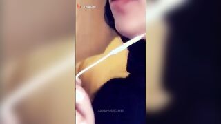 الاتنين الحبيبه واقفين حاضنين بعض اوي وبيبوسو في شفايف بعض جدا وهو ال سكس مصري راجل مقطع شفايفها بوس وبيقفش في بزاوزها