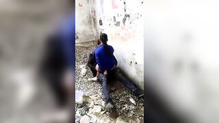 المتناكه واقفه عريانه ملط وضامه رجلها علي بعض وشغاله لعب في كسها وحاشره اي سكس مصري دها من جوه رايحه جايه كانه زوبر بينيكها
