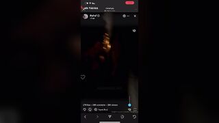 الشرموطه لابسه بدله الرقص وبترقص لمعلم الحته بتاعتها وهو ماسك  سكس مصري الشيشه بيشرب منها وبينفخ الدخان في وشها