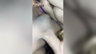 زوبر الراجل نايم والبنت الشرموطه ماسكه فيه بتلعب اوي وتعصره في يديها و سكس مصري بيوقف معاها اوي ويحمبط وبترضعه وتمص فيه