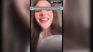 الشرموطه قالعه اللبس ال من تحت وواقفه مفلقسه طيزها العريضه وشغاله تتمايل سكس مصري  يمين وشمال في طيزها والراجل جنبها واقف