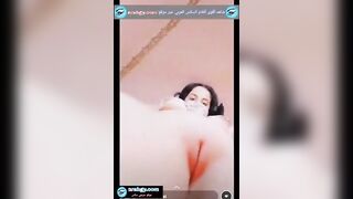 العرص مفلقس طيز حبيبته وهي عالسرير وبيزفلط زوبره اوي بلكريم بيحاو سكس مصري ل يدخله في خرم طيزها الضيق وبيفضل يسخنه