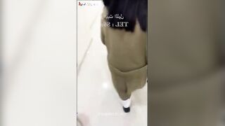 البنت بتلعب في زوبر جوزها العزيز وبيوقف زوبره في يديها وتقوم رشقاه في خرم كسها هي ونيمه عل سكس مصري ي بطنها وهو شغال نيك بيضرؤبها علي طيزها