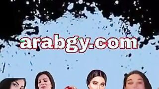 الشرموطه نايمه علي بطنها عالسرير عريانه خالص وماسكه   سكس مصري , موقع سبعة ونص. , موقع سبعه ونص علبه البرفان بتدخل وتطلع فيها في كسها من جوه وهي بتتالم