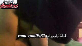 البنت نايمه علي ضهرها عالسرير بتتناك من جوزها وبعدها بشويه بيغيرو وضع النيك وتنام علي  سكس مصري بطنها هو وماسك طيزها بيديه وبيدخل زوبره