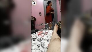 المتناكه ماسكه الزوبر الصناعي بتلعب فيه  سكس مصري , موقع سبعة ونص. , موقع سبعه ونص بيديها الاتنين وتدعك فيه وبعدها بتحطه عالارض وتنكت كسها فيه كله