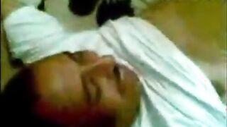 الراجل المتناك مش مطلع زوبره الكبير في كسي كل مينزل لبن بيكمل نيك سكس مصري  من جديد كسي شكله بلع زوبره ابن الفاجره