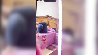 جوزي حبيبي ال مدلعني واخدني في حضنه وهو عريان بلبوص وبيبوس في نيج موقع سبعه ونص موقع سبعة ونص  شفايفي وبيلعبي ف شعري الاسود الطويل وشغال يداعب فيا قبل النيك