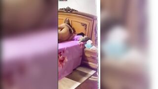 جوزي حبيبي ال مدلعني واخدني في حضنه وهو عريان بلبوص وبيبوس في نيج موقع سبعه ونص موقع سبعة ونص  شفايفي وبيلعبي ف شعري الاسود الطويل وشغال يداعب فيا قبل النيك