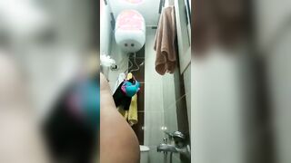 المنقبه الشرموطه في العربيه رافعه العبايه ومش لابسه الاندر والراجل مطلع زوبره بينكها خ سكس مصري لفي وكاتم صوتها بيديه الاتنين من الصراخ