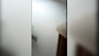 البنت اللبوه بتلعب في صدرها الكبير وتضمهم علي بعض وحاطه وسطهم قطعه  سكس مصري بلاستيك كبيره رايحه جيه وسطهم كانه زوبر