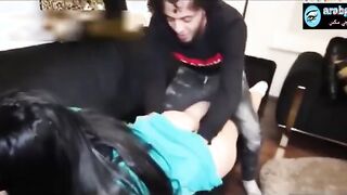 مصطفي حبيبي بيجيني مره في الشهر والنهارده جه واول مشافني اخدني في حضنه اوي وبيشيلني علاطول عالسرير سكس مصري  بينام معاي وبيدوقني زوبره ال هموت عليه